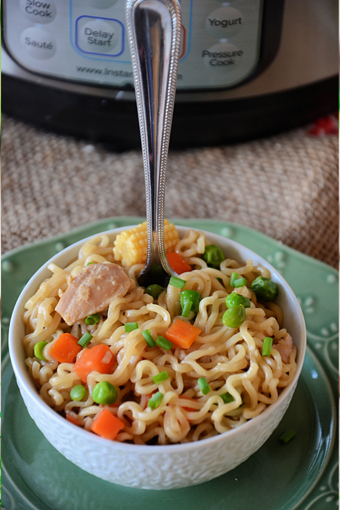 Instant Pot Ramen Noodles easy instant pot dinners