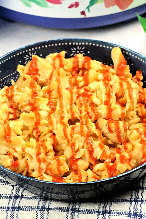 Bang bang chicken pasta (1)