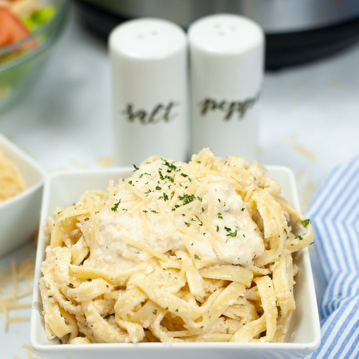 Instant Pot Fettuccine Alfredo